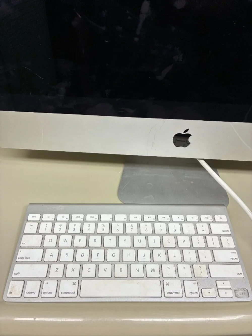Apple iMac A1418 Computer, Intel Core I5, 2.7ghz, 8gb Memory With Keyboard